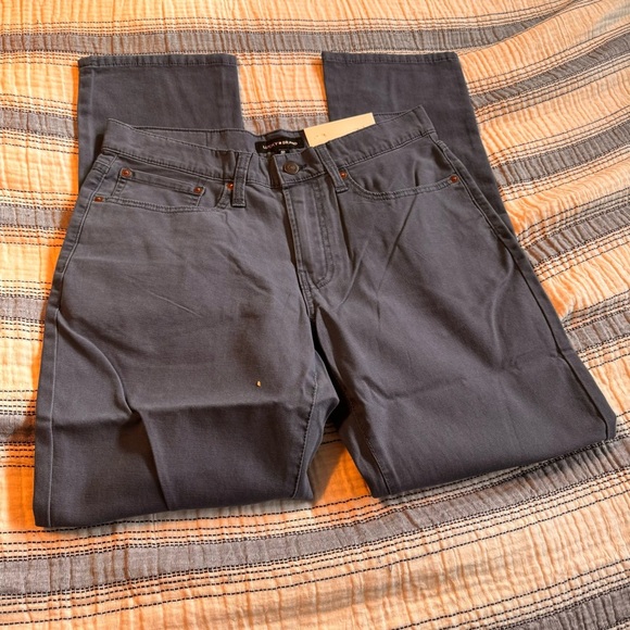 Lucky Brand Straight Fit 5 Pocket pant 30” inseam - Picture 6 of 10